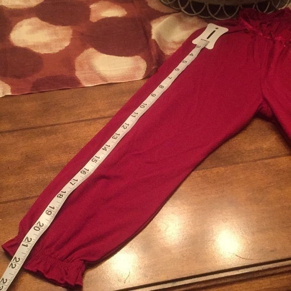 LENA Red Peasant Top Petite - Picture 3 of 7